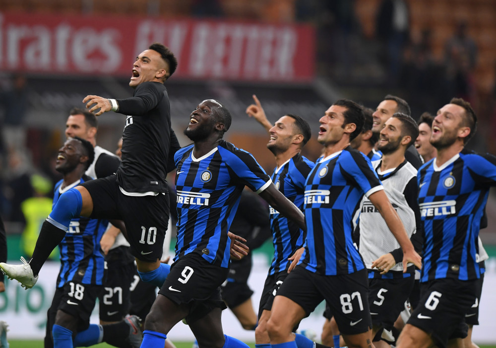 队报盛赞托万：现在他不仅是技术领袖，还是更衣室领袖（队报：托万已成球队技术与更衣室双料领袖）