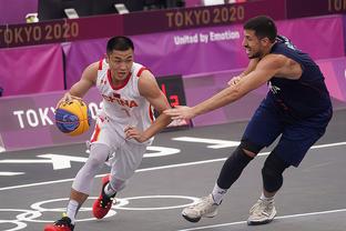 环足奖年度最佳女足球员候选：邦马蒂、普特利亚斯、凯莉在列（环足奖年度最佳女足球员候选名单公布：邦马蒂、普特利亚斯、凯莉入围）