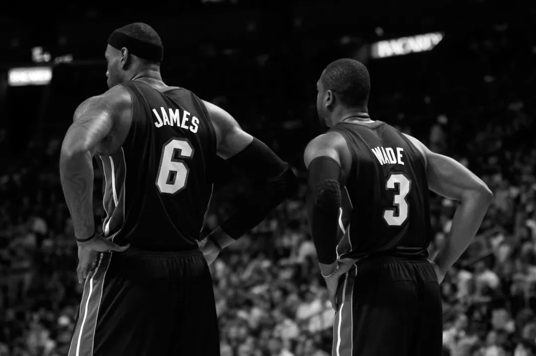 记者：皇马中卫阿森西奥因病将不会前往客场出战赫罗纳（记者：皇马中卫阿森西奥因病缺席客战赫罗纳）