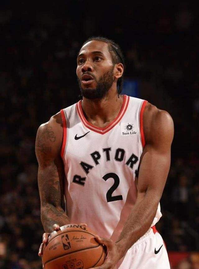 利物浦晒与毕包两场季前赛海报：维尔茨、范戴克、萨拉赫出镜（利物浦发布与毕尔巴鄂两场季前热身赛海报：维尔茨、范戴克、萨拉赫亮相）