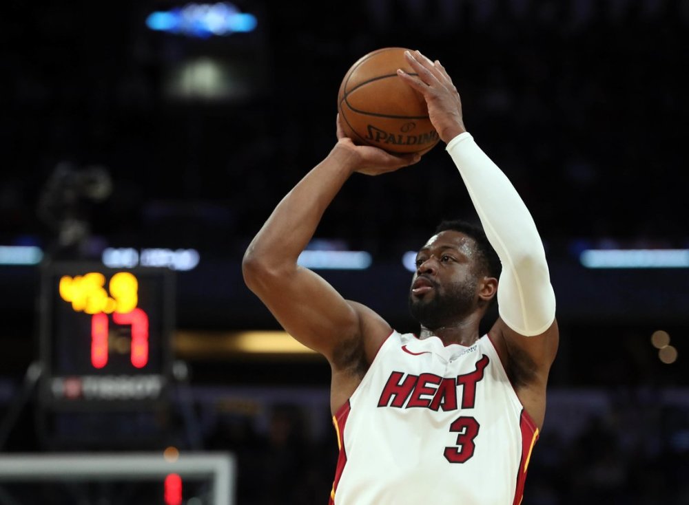 记者：于帕在穆西亚拉等3人续约后改变了自己的续约诉求（记者：穆西亚拉等三人完成续约后，于帕调整了自己的续约要求）