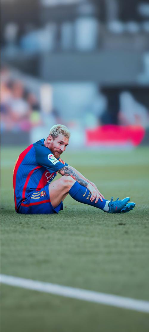 阿迪发言人：德国队球衣销量喜人，按通胀来说阿迪球衣比78年更便宜（阿迪达斯发言人：德国队球衣热销，按通胀折算如今比1978年更便宜）