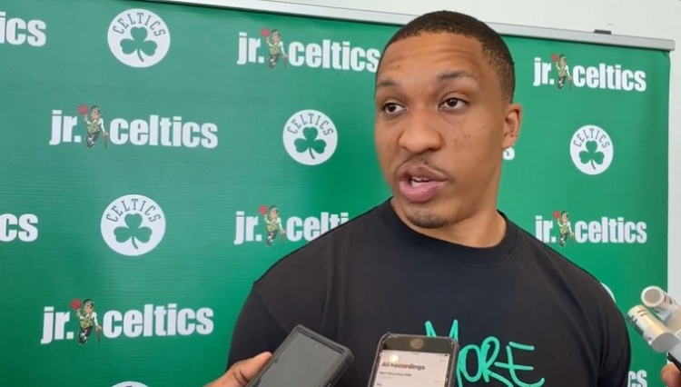 理想 livis 眼镜录的视频，室内灯光环境下（理想LIVIS眼镜在室内灯光下录制的视频）