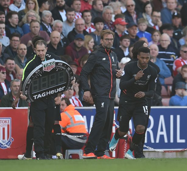 歌游内蒙古 欢乐冰雪季｜雪原赛车！这才是呼伦贝尔冬天的正确打开方式（奔赴内蒙古冰雪季，呼伦贝尔雪原赛车才是冬天的正确打开方式）