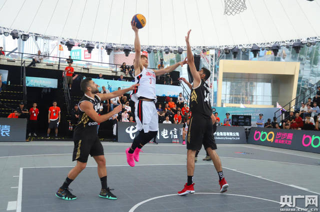 NBA：太阳击败篮网 杜兰特贡献全场最高分（NBA：太阳力克篮网 杜兰特轰下全场最高分）